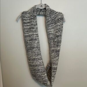 Cozy Navy and White Knit Infinity Scarf